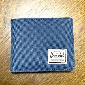 Hershel Supply Company Wallet NWOT
